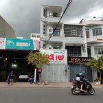 mặt tiền đường 26 ngay metro 4.5x24 3 lầu có thang máy