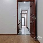 bán nhà 50m x 5tầng phố doãn kế thiện, ô tô đỗ cửa, thiết kế 7 phòng ngủ