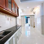 bán nhà đường vĩnh hội, 72m2, gần cầu ông lãnh, quận 4, nhỉnh 4 tỷ