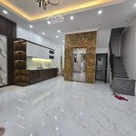 bán nhà ngã tư trương định - bạch mai - minh khai, thang máy lô góc, 38m2 x 7,2 tỷ. lh: 0836377135