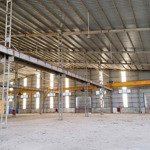 chuyển nhượng 1ha đất có 5300 m2 xưởng trong kcn hải dương. giá: 41 tỷ có thương lượng