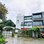 gọi thế anh _ bán căn villa trong khu casamia, p.cẩm thanh, tp hội an thu nhập 500tr/năm