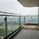 cho thuê chcc 4 ngủ 2 vệ sinh, 160m2, ban công chạy dài. view nội khu. giá bao cả trục: 2xtr/thang