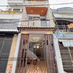 bán nhà 3 tầng đẹp tại đường nguyễn trãi, quận 5, 3,745 tỷ, 65m2, đầy đủ nội thất, sẵn thu nhập