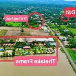 siêu phẩm vip tại cưkuin- daklak
cách homestay siêu đẹp chỉ 200m. cách sân bay 10km.