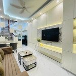 bán nhà ở siêu hiếm khâm thiên, đống đa. 30m2, 4 tầng, mt 3.3m, giá 5.75 tỷ. an sinh tốt, gần phố.