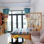 cho thuê căn hộ có balcony rộng - rộng 30m2 - đường ngô gia tự q10