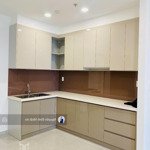 chính chủ cho thuê căn 1pn+ 63m2 nội thất cơ bản view hồ bơi giá 7tr/tháng tại mt eastmark city q9