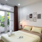 trống sẵn căn hộ 1pn ban công full nội thất view sông mát mẻ gần cầu bông, vòng xoay điện biên phủ