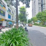 bán gấp biệt thự liền kề đẹp ở vinhomes gardenia, 219m2, 5 tầng, thang máy, lh: 0886171279