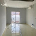 cho thuê orchard parkview thích hợp làm văn phòng 55m2 gần sân bay 1pn 1wc ở ngay có ban công