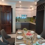 chỉ 8 tỷ bán nhà trục đường chính phú diễn 40m2 mt 4,2m xây 5 tầng, lô góc, kinh doanh, dg thông