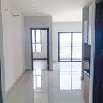 cần tiền xoay vốn- cần bán căn 2pn 73m2, tầng đẹp, view thoáng - 2,47 tỷ bao thuế phí