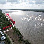 mặt tiền sông mekong, chiều dài hơn 50m. 2,300m2 sẵn 100m thổ cư giá rẻ chỉ 1tỉ290