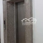 tôi chính chủ cho thuê nhà đẹp mới hai cửa đi, nguyễn thị định; nhà hàng, kd, vp 114m2* 4t - 28tr