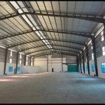 cho thuê nhà xường trong kcn tân đức , đức hòa ,long an. tổng diện tích 3000 m2 nhà xưởng 1620 m2