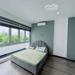 siêu phẩm tại làng đại học abc, phước kiển, bán biệt thự dt 250m2, 3 tầng, full nt cao cấp, 24 tỷ