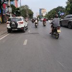 bán nhà trần quốc hoàn, phân lô, lô góc ô tô đỗ cửa vào nhà, kd sầm uất, gần phố, dt 56m 5t 15.9 tỷ