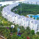 chuyên bán dòng biệt thự tại vinhomes grand park.anh chị cần mua biệt thự lh sinh hỗ trợ 0901002006