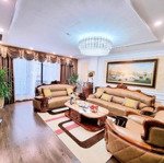 hiếm! mặt phố trần quang diệu, 3 ô tô tránh, thang máy, gara, thông sàn, kd đỉnh, 68m2*8t, 34.8 tỷ