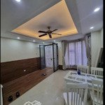 bán nhà riêng tại phố nghĩa đô, 11,5 tỷ vnd, 40 m2, view đẹp