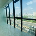 văn phòng 100m2, giá 18 triệu tại phố khuất duy tiến, thanh xuân, mặt tiền 8m, mặt trước thoáng