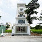 nhà khu gia long riverside an ninh bảo vệ 24/24 nhà 4 tầng dt: 5x16m shr 5 phòng full nội thất mới