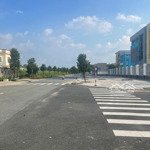 1ty2 sở hữu 150m2 đất full thổ cư + 1 căn nhà 1tret 1 lầu trong kcn bàu bàng