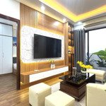 chính chủ căn hộ 90 nguyễn tuân,thanh xuân. dt 71m2, 2pn, ban công đn full nội thất . giá 5,8 tỷ