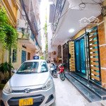 nhà đẹp ở luôn- ô tô đỗ cửa - giá chào 5.66 tỷ - dt 32m - 5 tầng- trung tâm ba đình