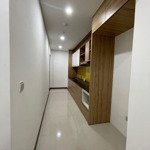 cần cho thuê căn hộ the harmona giá tốt còn thương lương. 2pn2wc 77m lh: 0357193771