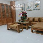 nhà mặt tiền, kinh doanh, view công viên, đường rộng 20m