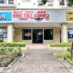 cho thuê cửa hàng 168m2 thích hợp kinh doanh khu cảnh viên 2 mặt tiền đường c, phú mỹ hưng, quận 7.