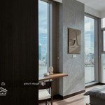 siêu phẩm 2pn cho thuê view sông quận 1 siêu đỉnh và nội thất decor cực đẹp. giá thuê chỉ 53 triệu