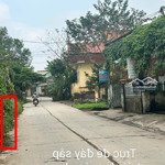 duy nhất 1 lô mặt đường đê đáy,kinh doanh giá mềm.hàng mới