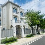 bán biệt thự độc bản view sông ở vinhomes q9, 588m2, giá 70 tỷ, mua trực tiếp cđt vinhomes, cs tốt