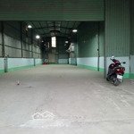 cho thuê 400m2 xưởng tân phước khánh có điện 3 pha đường container giá 18 tr có thương lượng