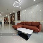 bán trục căn đẹp - căn góc 3pn (107m2) view thoáng nhìn q1 bitexco-sắp có sổ tại hà đô q10. tấn đại