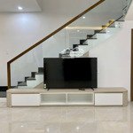 cho thuê căn biệt thự lavila, thiết kế 4 phòng ngủ, full nội thất đẹp, giá rẻ 27 triệu, phước kiển