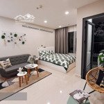 chính chủ cần bán căn hộ origami vinhomes grand park giá tốt. 033/909/8017. view đẹp. quận 9