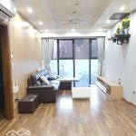 chính chủ cho thuê chung cư cao cấp căn 2 ngủ tại tòa r3 chung cư goldmark city