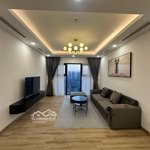 xem nhà ngay. cho thuê căn 2 ngủ cơ bản 90m2 tại hà nội paragon giá 13.5 triệu. 0917748822