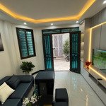 chủ nhà cần thanh lý. nhà ngõ ô tô. kd. 30m ra p vạn phúc, hđ 40m2 40m giá chưa đến 9 tỷ