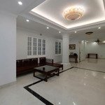 đẳng cấp biệt thự tây hồ, môi trường sống thượng lưu, 160m2, mt8m, 60 tỷ, kinh doanh, ở đều số 1