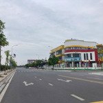 bán lô đất đẹp mặt đường 25m view hồ 30ha ngay khu đấu giá cự khối, long biên.