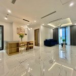 cần cho thuê căn 3 ngủ tầng cao tại sunshine city, diện tích 104m2. lh 0382050308