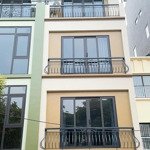 nhà giải_phóng siêu phẩm ô tô đỗ trong nhà 43m2 nhỉnh 13tỷ