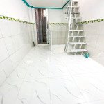 bán nhà riêng tại đường hậu giang, 1,8 tỷ vnd, 12 m2 - 1pn + 1 wc/pt + 2 tầng