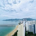 -cần bán hai căn liền kề nhau view biển rất đẹp toà oc1a mường thanh viễn triều nha trang.