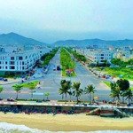 cần tiền bán nhanh lô lakeside đường 7.5m ngang 6m gần dãy nhà phố shophouse